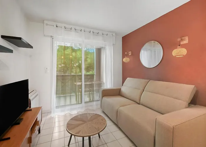 Pomme De Pin - Piscine, Tennis Et Parking Apartamento Saint-Raphaël